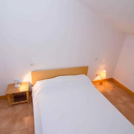 Apartman In 36589 *